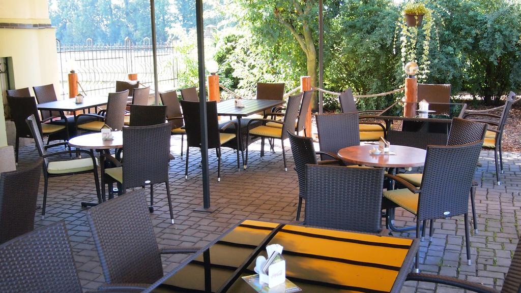 Pension Habermannova Vila Bludov  ภายนอก รูปภาพ